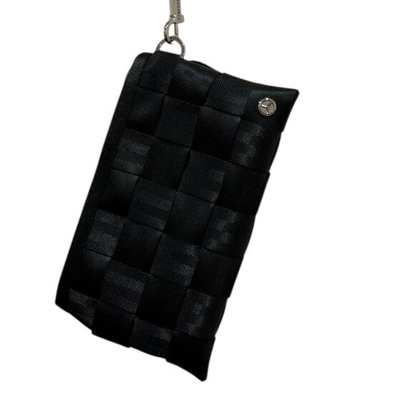 Harvey's Seatbelt Bag Limited Edition Mercedes Benz Wristlet - Picture 5 of 8
